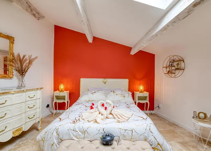 Le Baroque Semesterbostad